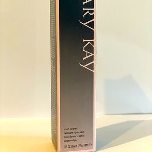 Mary Kay Brush Cleaner new unopened